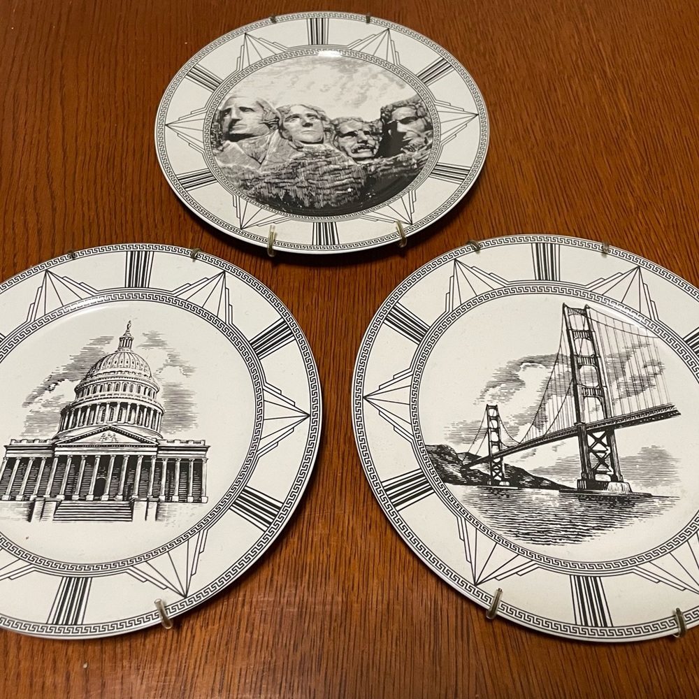 Decorative monument plates